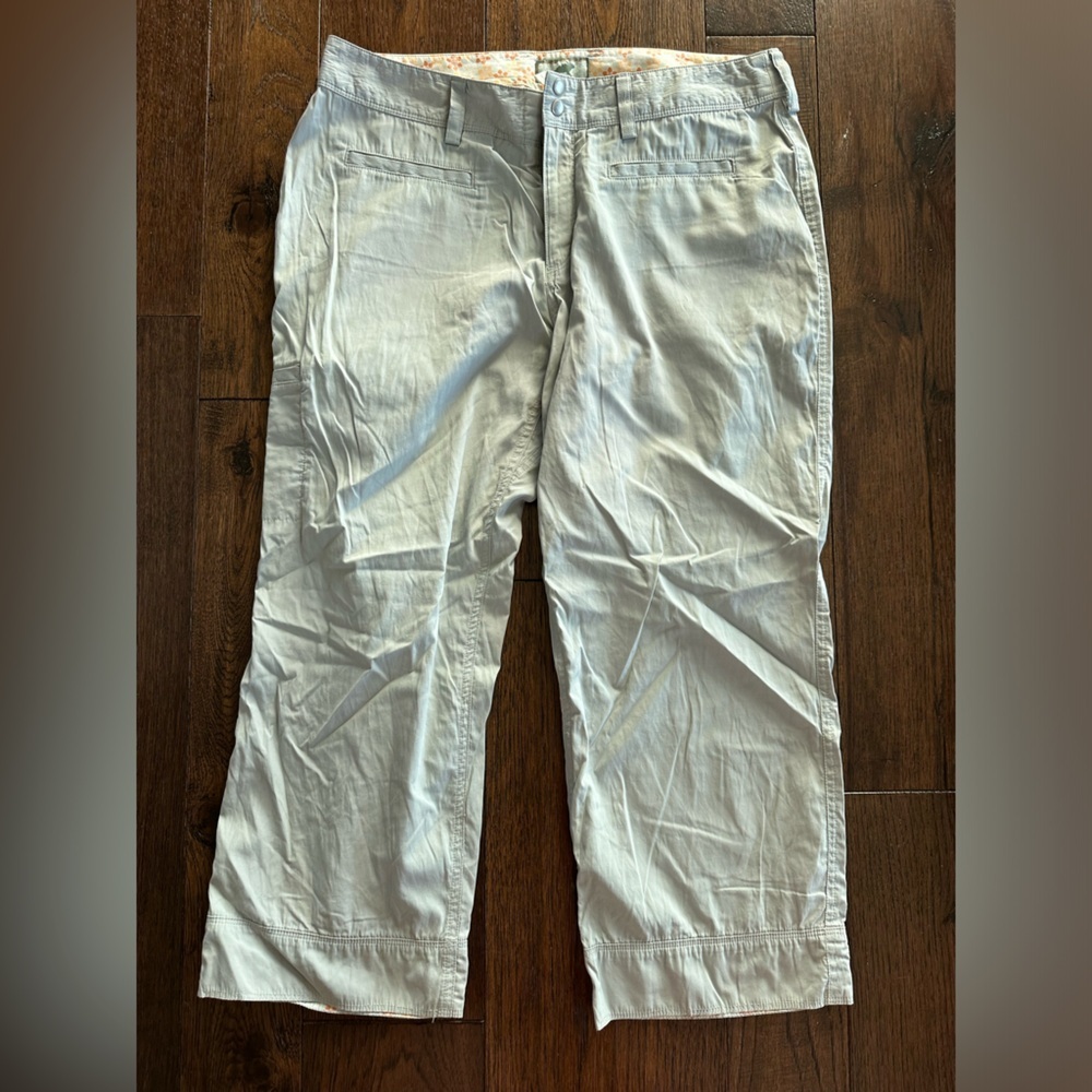 Horny Toad Women’s Light Gray Casual Capris- size 10